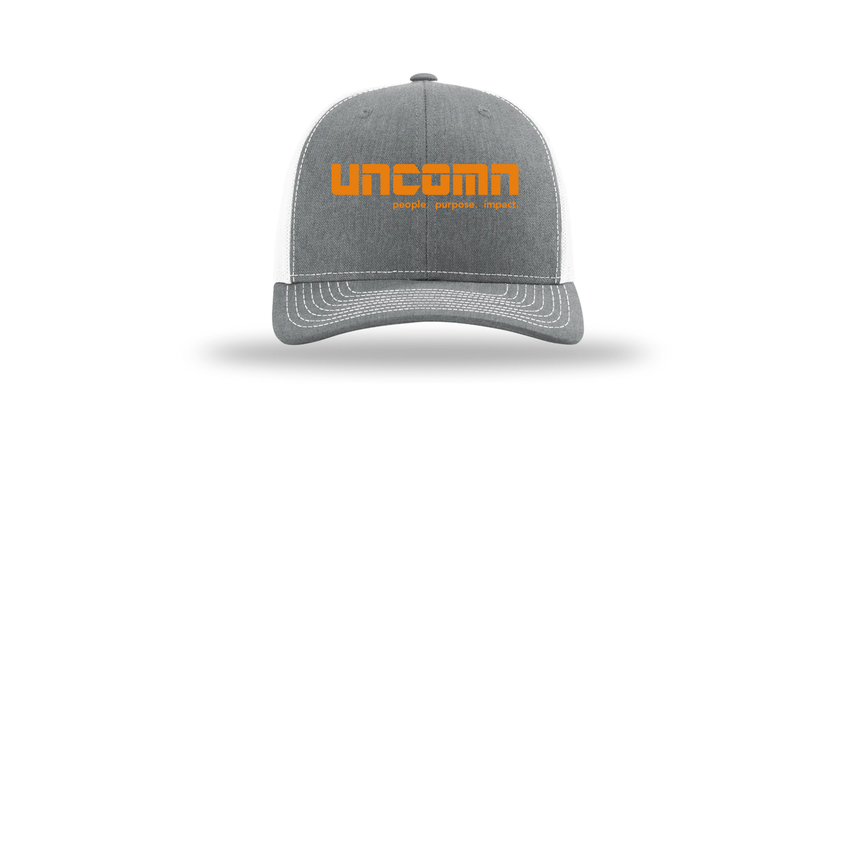 uncomn-richardson-trucker-cap-embroidery-capfront-R112-heathergreywhite-flat-front
