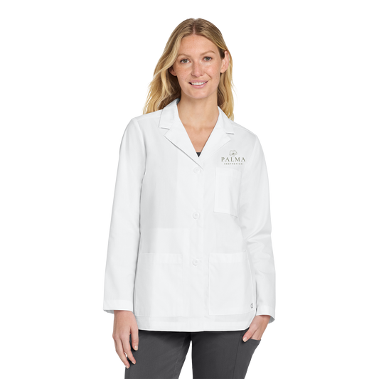 palmaaesthetics-wink-womens-lab-coat-short-primary-mockup